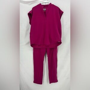 Figs Women's Straight Leg Scrub Set in Deep Magenta